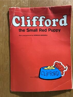 Vintage 70s 1970s Clifford the Dog Clifford the Small Red Puppy Book Red Cover